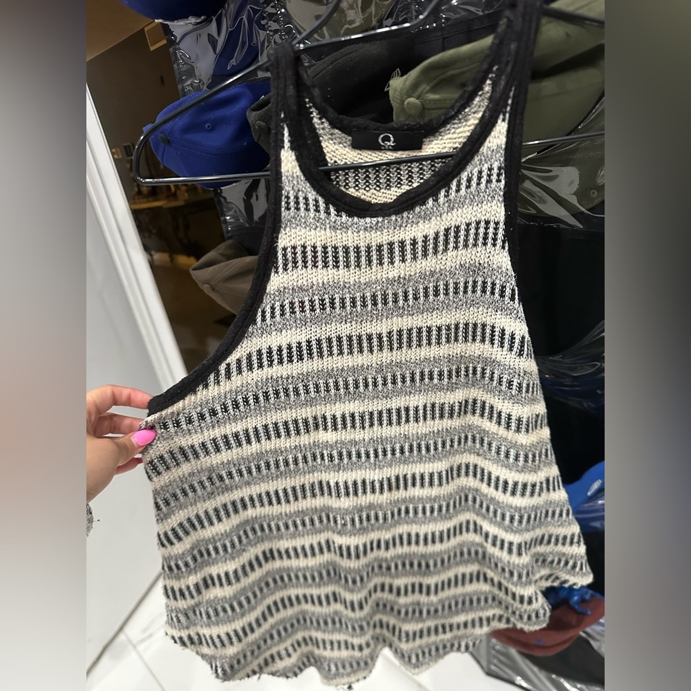 Fashion Q tank top